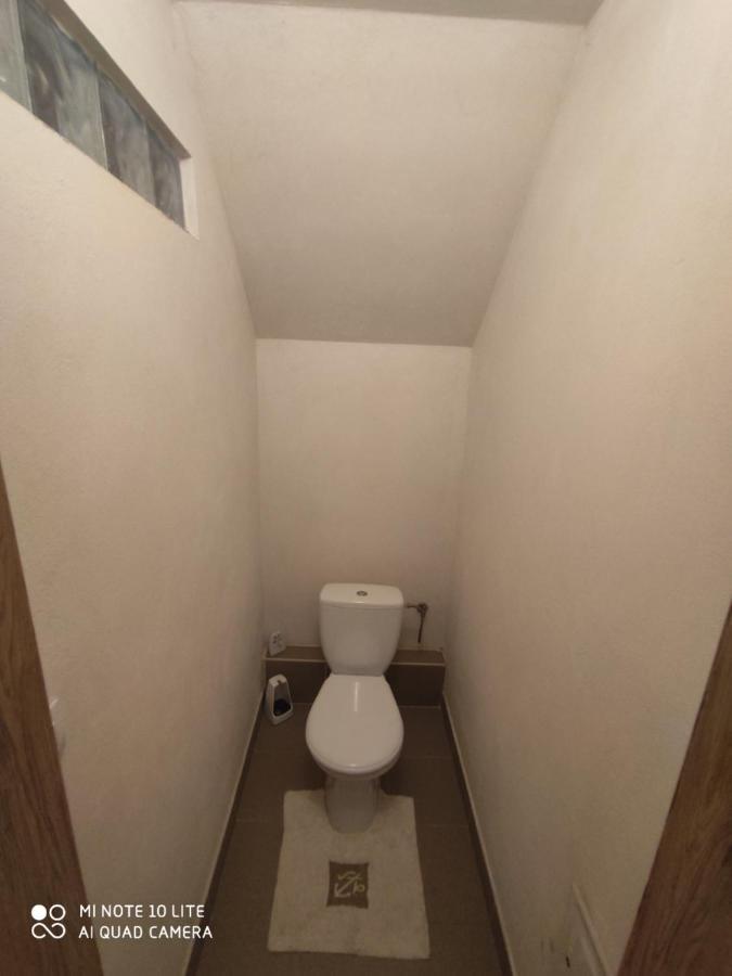 Apartman Lucky 5 Izbovy Rodinny Dom Buitenkant foto